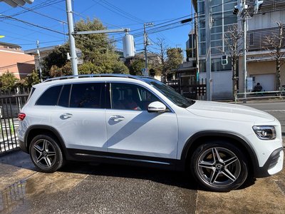 MERCEDES-BENZ GLB - 3