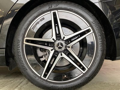 صورة مصغرة 29 لـ 2025 MERCEDES-BENZ C-CLASS
