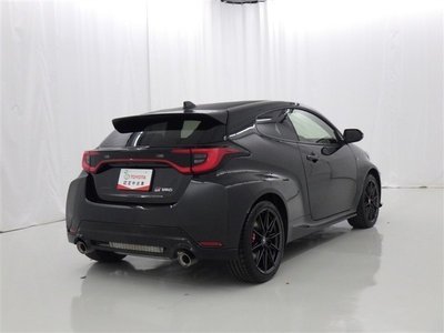 TOYOTA GR YARIS - 6