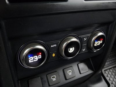 2024 LAND Rover DEFENDER 缩略图 25