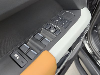 2024 LAND Rover DEFENDER 缩略图 27
