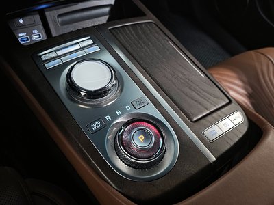 GENESIS G80 (RG3) - 9
