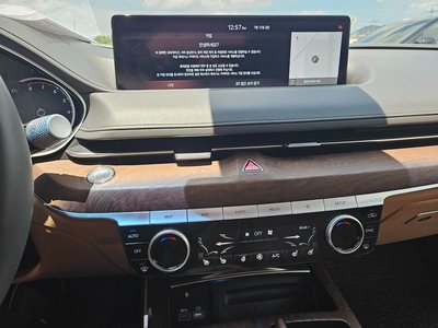 2021 Genesis G80 (RG3) — миниатюра 16