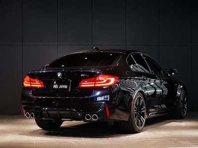 BMW M5 - 4