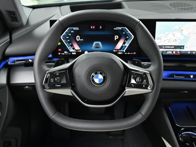 صورة مصغرة 13 لـ 2025 BMW 5 SERIES