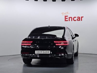 GENESIS G80 (RG3) - 4