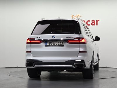 صورة 4 لـ 2021 BMW X7