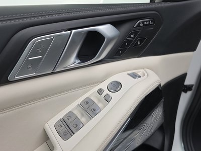 2021 BMW X7 thumbnail 20