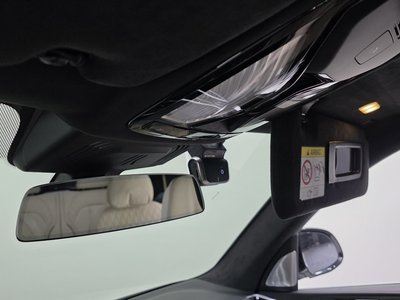 2021 BMW X7 thumbnail 24