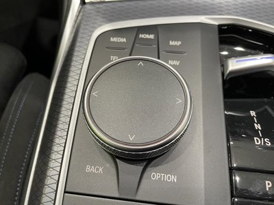 2025 BMW 3 SERIES 缩略图 82