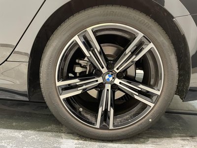 2025 BMW 3 SERIES 缩略图 100