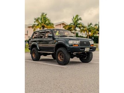 TOYOTA LAND CRUISER 80