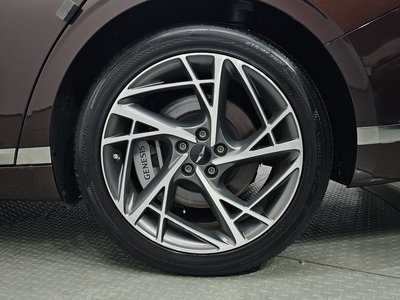 صورة 8 لـ 2022 Genesis G90 (RS4)