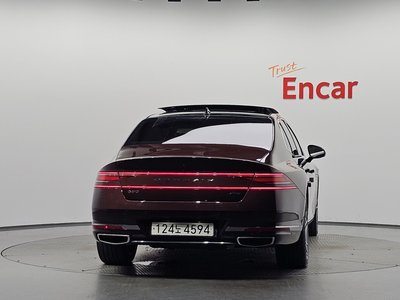 صورة 4 لـ 2022 Genesis G90 (RS4)