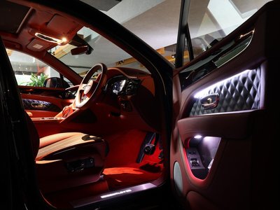 BENTLEY BENTAYGA - 2