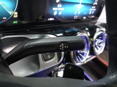 MERCEDES-BENZ GLB-CLASS - 9