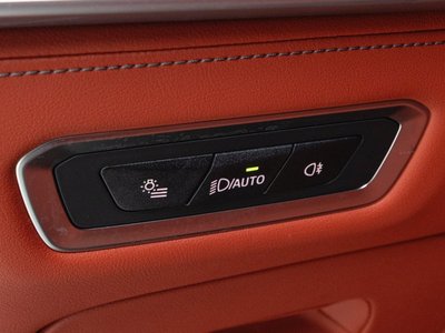 2025 BMW XM — миниатюра 17