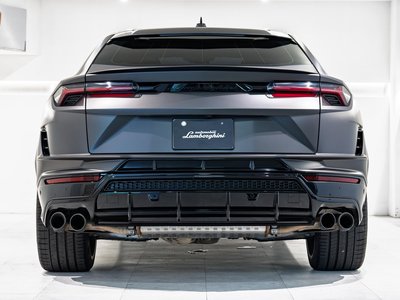 صورة 5 لـ 2023 Lamborghini URUS