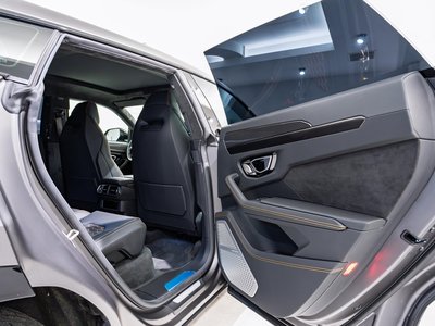 صورة مصغرة 16 لـ 2023 Lamborghini URUS