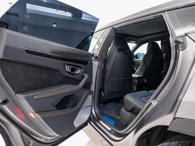 صورة مصغرة 15 لـ 2023 Lamborghini URUS