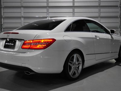 MERCEDES-BENZ E-CLASS - 6