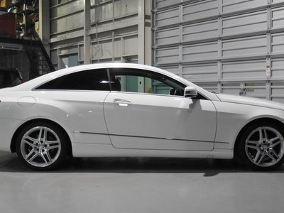 MERCEDES-BENZ E-CLASS - 8