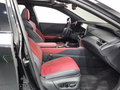 صورة مصغرة 16 لـ 2024 Lexus RX