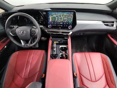 صورة 4 لـ 2024 Lexus RX