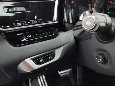 صورة مصغرة 29 لـ 2024 Lexus RX