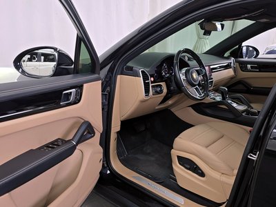 PORSCHE CAYENNE - 10