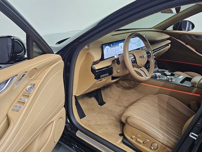 GENESIS G80 (RG3) - 10