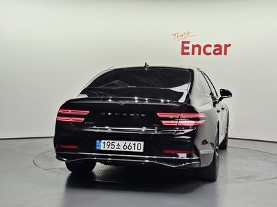 GENESIS G80 (RG3) - 3