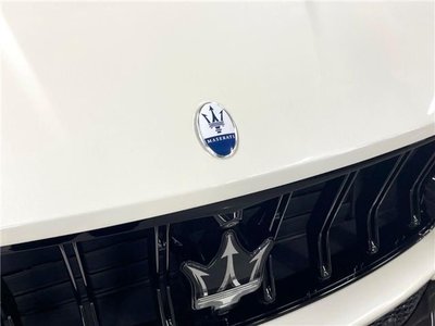 MASERATI LEVANTE - 10