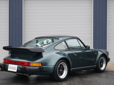 PORSCHE 911 - 9