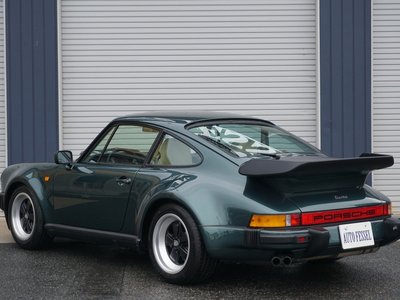 PORSCHE 911 - 4