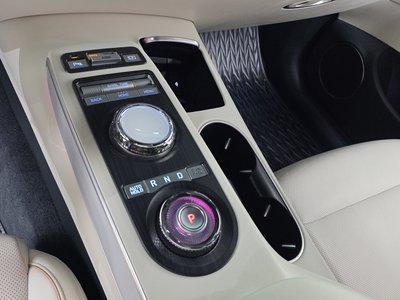 صورة مصغرة 12 لـ 2022 Genesis ELECTRIFIED GV70