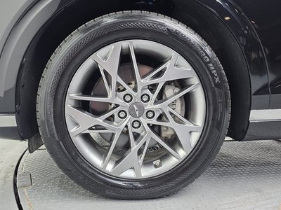 2022 Genesis ELECTRIFIED GV70 photo 6
