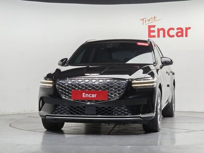 2022 Genesis ELECTRIFIED GV70 photo 3