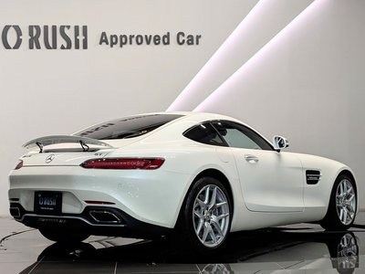 MERCEDES-BENZ AMG GT - 4