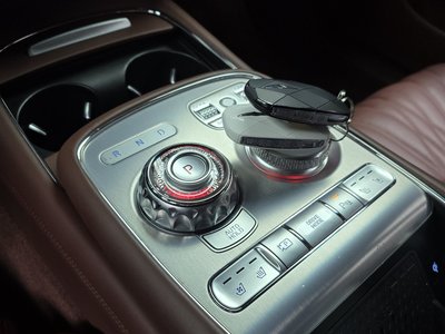 2022 Genesis G90 (RS4) 照片 9