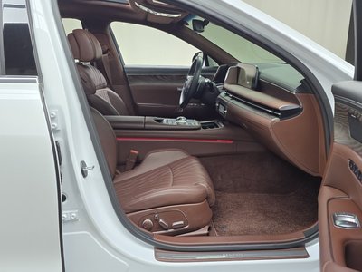 2022 Genesis G90 (RS4) thumbnail 11