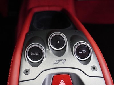 2014 FERRARI 458 SPIDER thumbnail 25