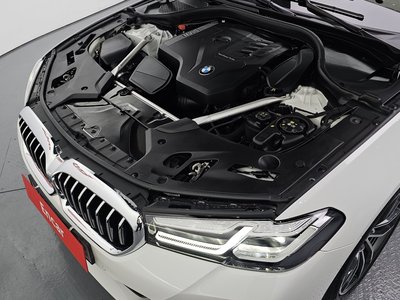 BMW 5 SERIES - 7