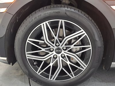 صورة 6 لـ 2022 Genesis G90 (RS4)