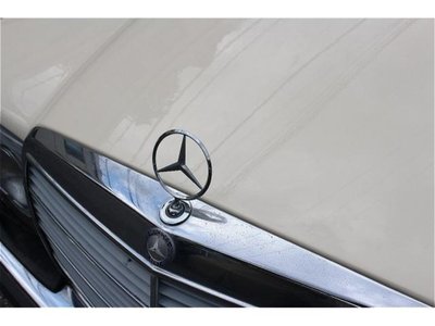 MERCEDES-BENZ E-CLASS - 7
