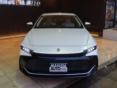 TOYOTA CROWN CROSSOVER - 2