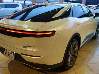 TOYOTA CROWN CROSSOVER - 9