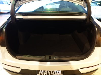 TOYOTA CROWN CROSSOVER - 7