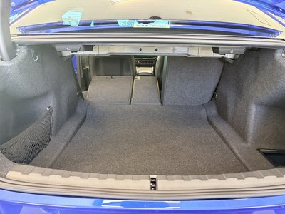 2025 BMW 3 SERIES — миниатюра 25