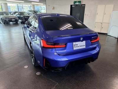 2025 BMW 3 SERIES 照片 9